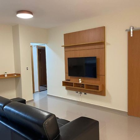 Apartamento Com Piscina No Centro Apartman Ubatuba Kültér fotó