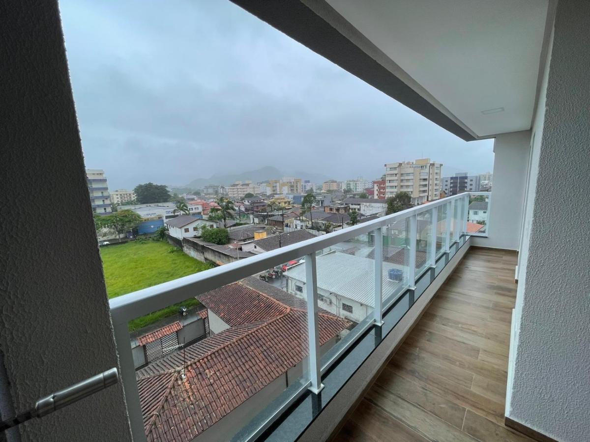 Apartamento Com Piscina No Centro Apartman Ubatuba Kültér fotó