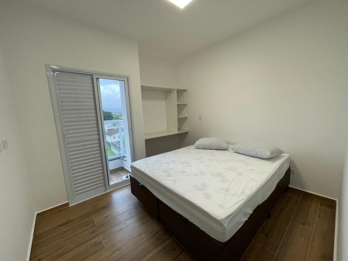 Apartamento Com Piscina No Centro Apartman Ubatuba Kültér fotó