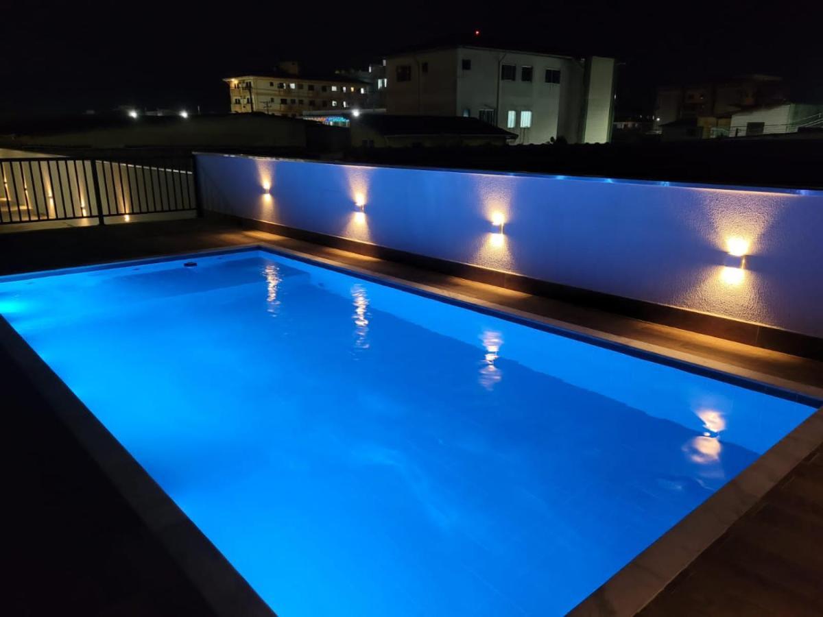 Apartamento Com Piscina No Centro Apartman Ubatuba Kültér fotó