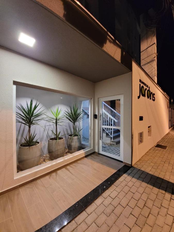 Apartamento Com Piscina No Centro Apartman Ubatuba Kültér fotó