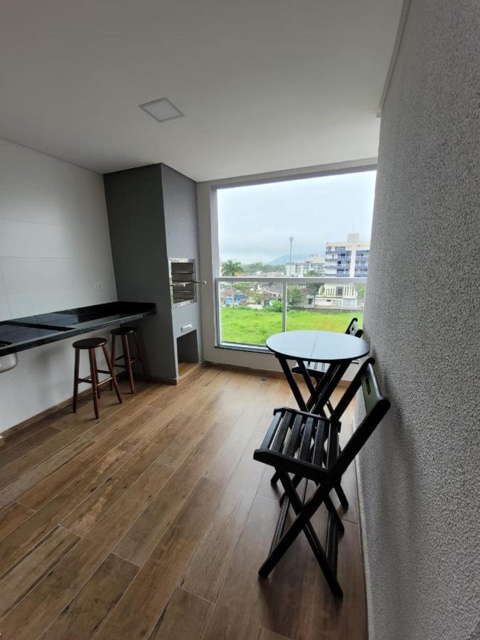 Apartamento Com Piscina No Centro Apartman Ubatuba Kültér fotó